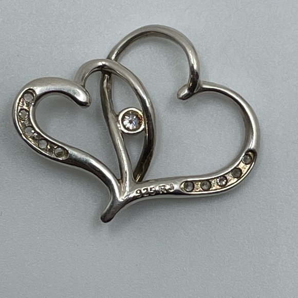 Sterling & CZ Necklace Charm! - Picture 2 of 3